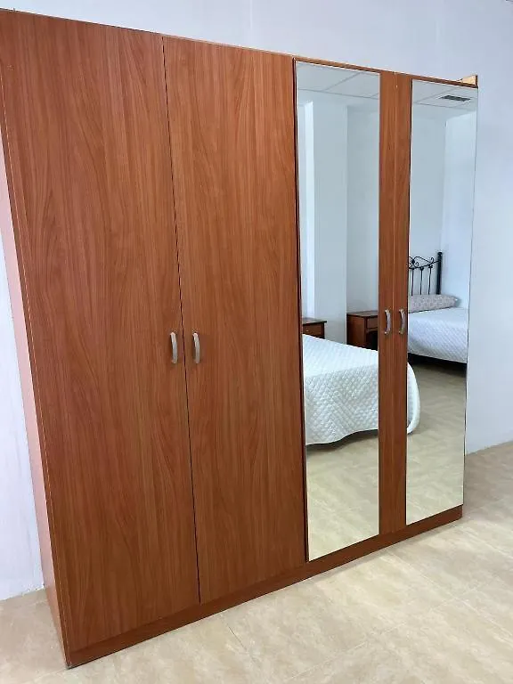 Apartamento Nuria Cadiz 0*,  Spain